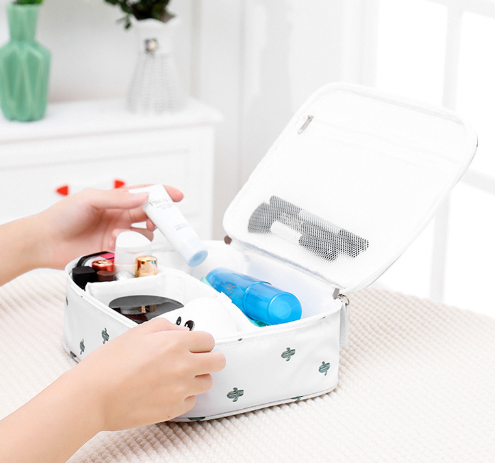 Avenor™Portable Travel Makeup Bag and Toiletry Organizer