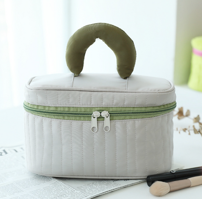Avenor™Travel Makeup and Toiletry Bag